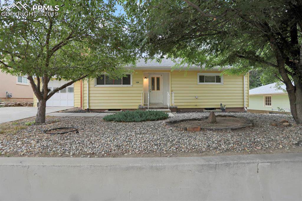 128 Pierce Drive - Photo 1