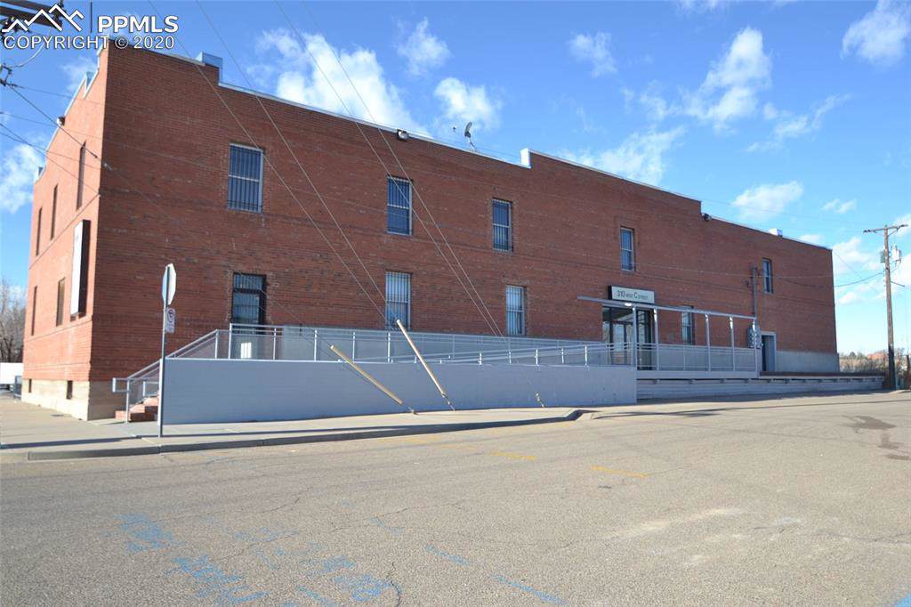 310 C Street - Photo 1