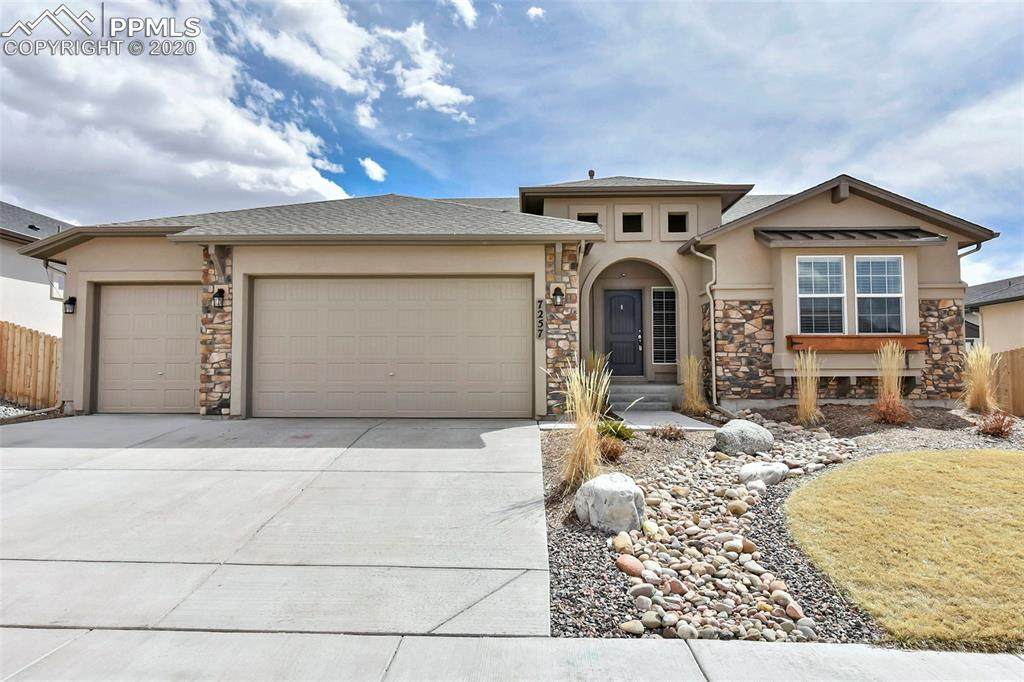 7257 Silver Buckle Drive - Photo 1