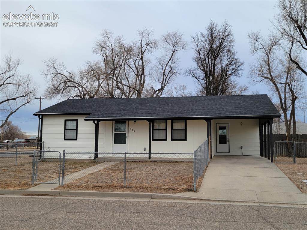 822 12th Street - Photo 1