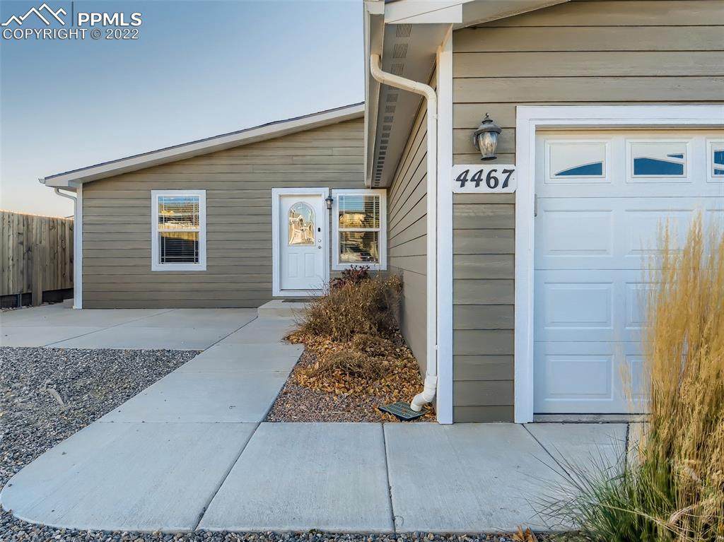 4467 Blue Grouse Point - Photo 1