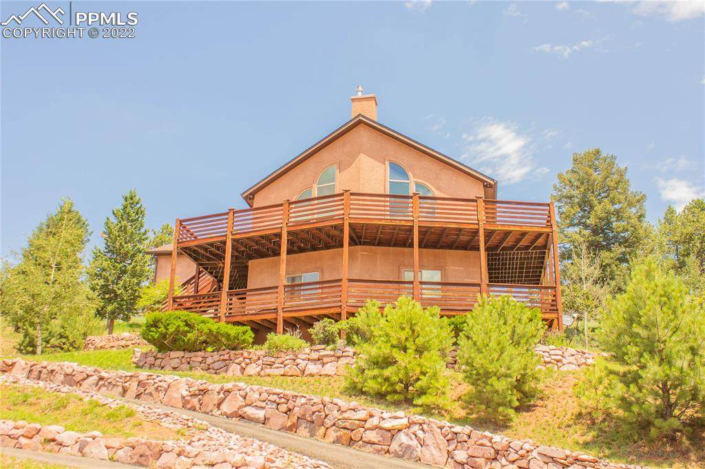 412 Gray Horse Circle - Photo 1