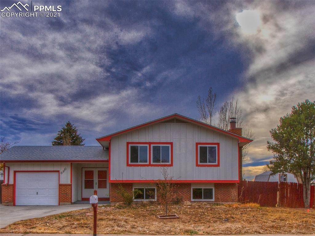 6810 Medicine Bow Avenue - Photo 1