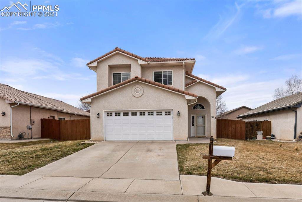 1017 Pinecrest Drive - Photo 1
