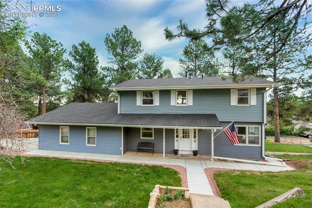 7928 Hillcrest Drive - Photo 1