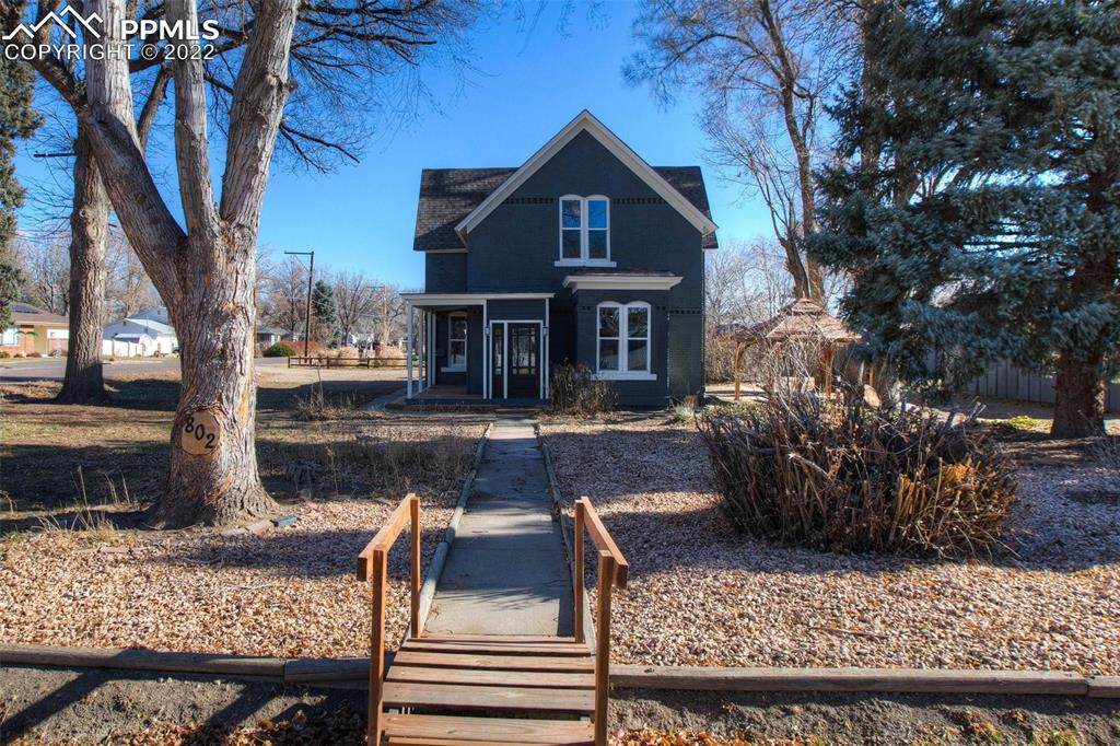 802 Garfield Street - Photo 1