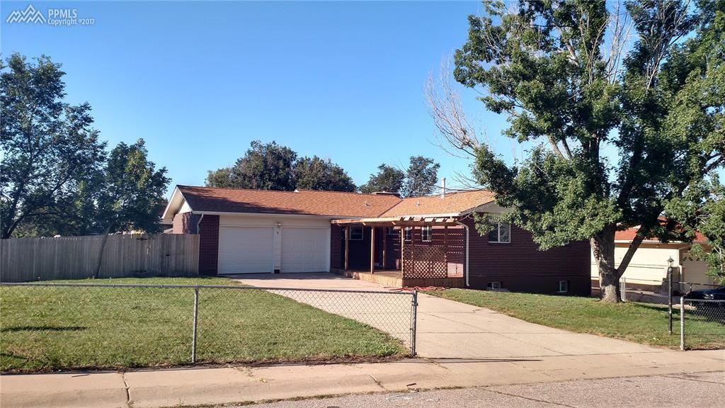 69 Mcburney Boulevard - Photo 1