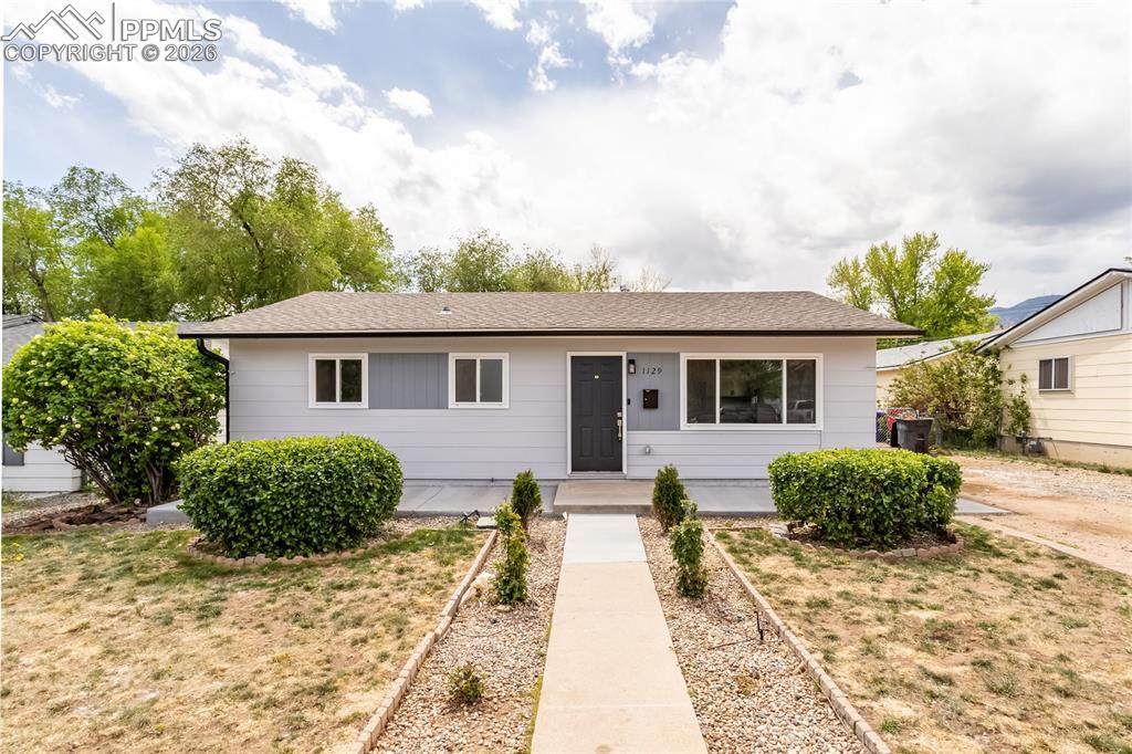 1129 Pando Avenue - Photo 1