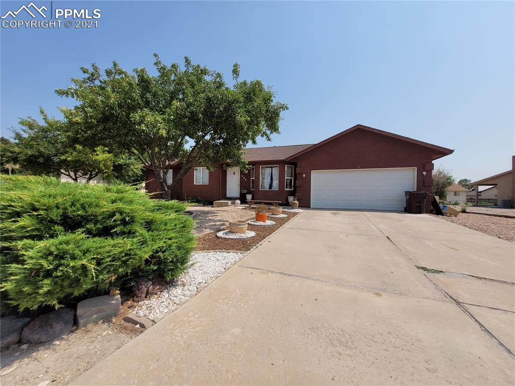 208 Bailey Drive - Photo 1