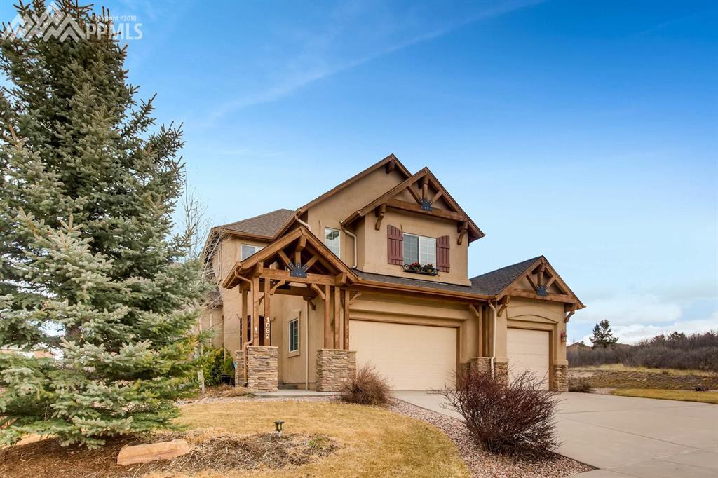 1082 Hummingbird Court - Photo 1