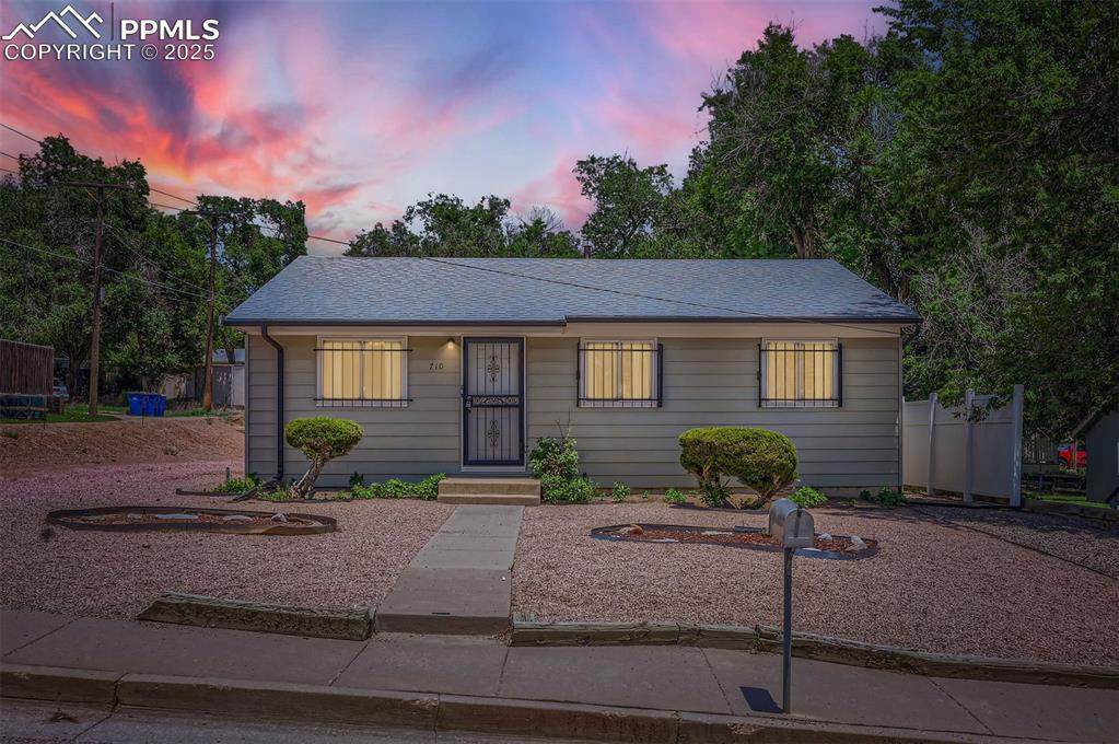 710 Washington Street - Photo 1