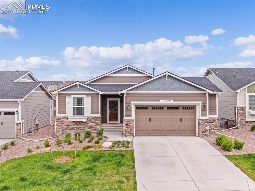 10876 Hidden Brook Circle - Photo 1