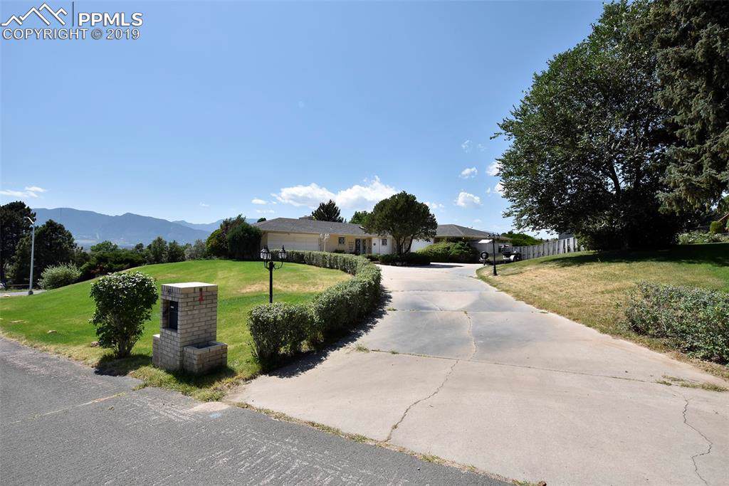 3102 Parkhill Drive - Photo 1
