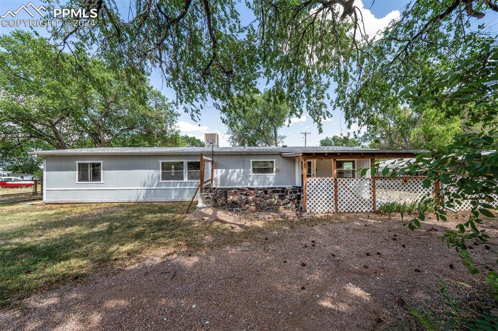8255 Commanche Road - Photo 1