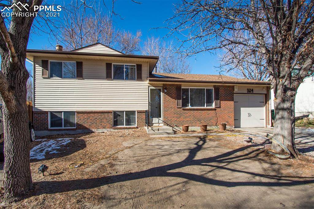 1614 Keaton Lane - Photo 1