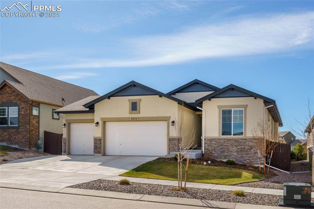3023 Golden Meadow Way - Photo 1