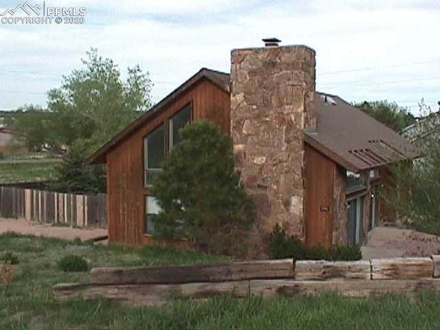2745 Mcshane Drive - Photo 1