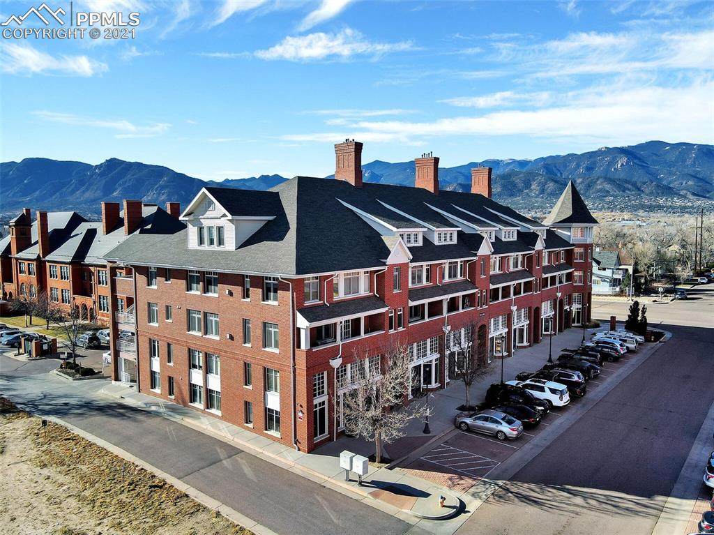 201 Las Animas Street - Photo 1