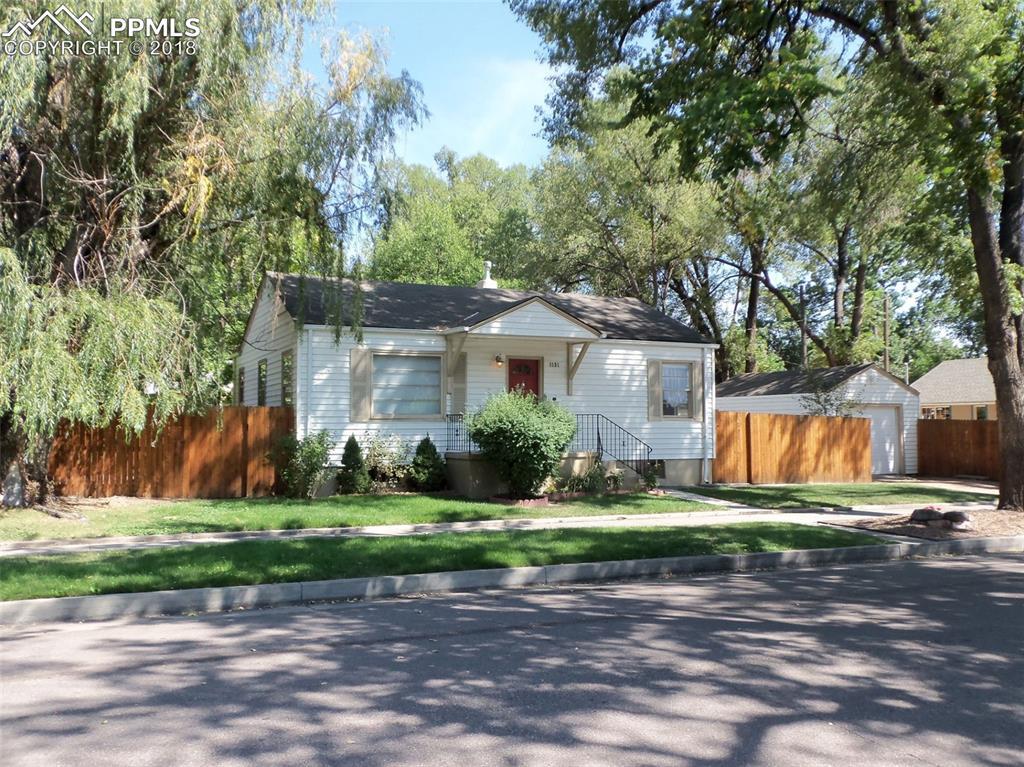 1131 Franklin Street - Photo 1
