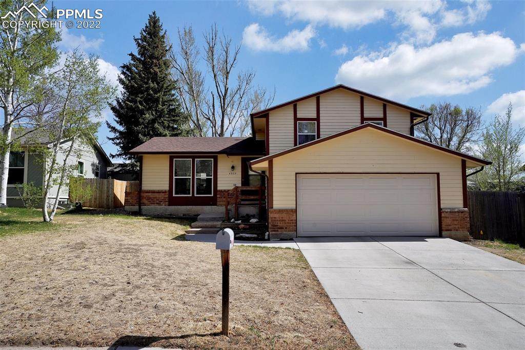 4925 Chickweed Drive - Photo 1