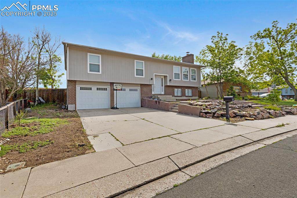 4623 Ranch Circle - Photo 1