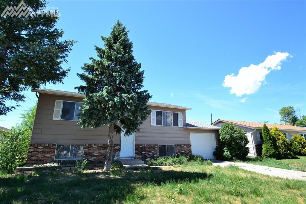 1648 Kensington Drive - Photo 1