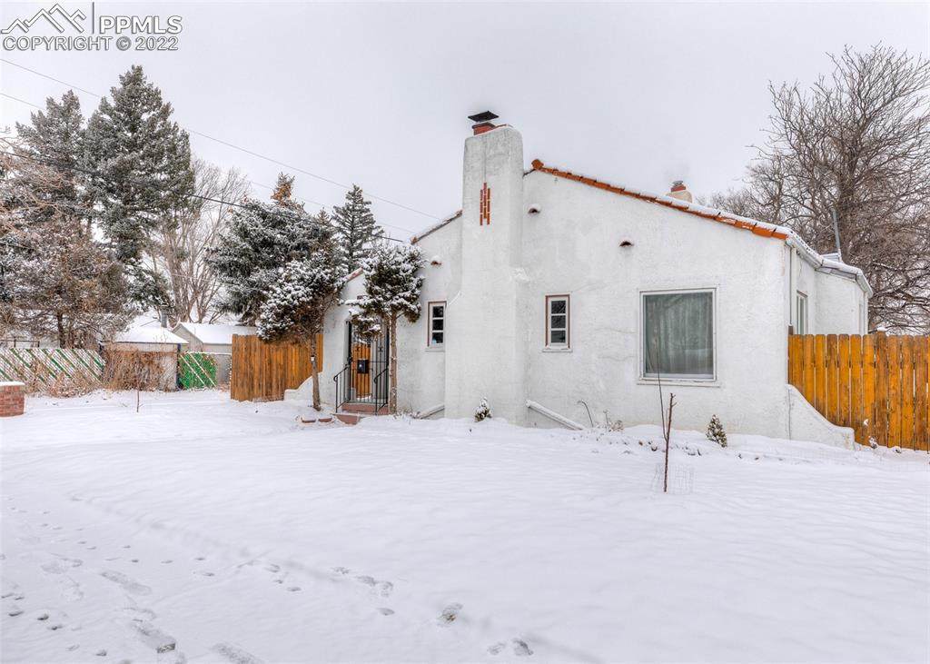 1318 Kiowa Street - Photo 1