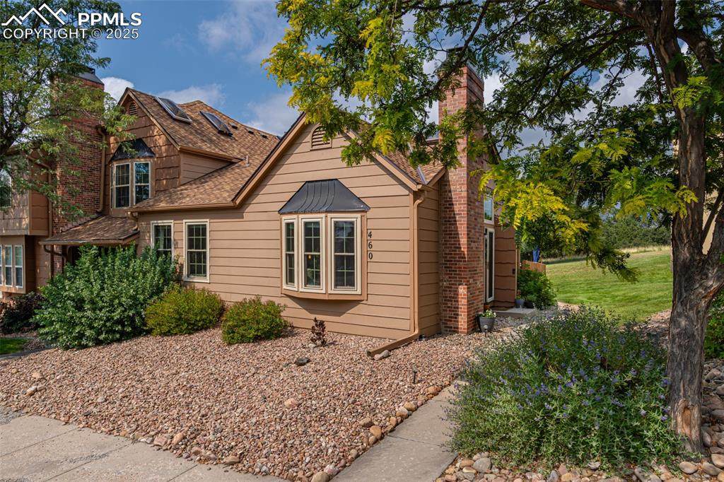 460 Rolling Hills Drive - Photo 1