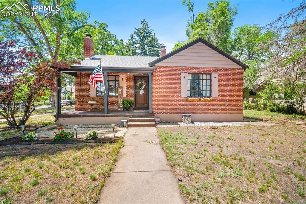 631 Colorado Avenue - Photo 1