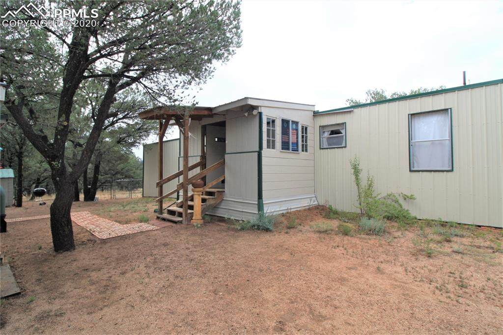 103 West View Place - Photo 1
