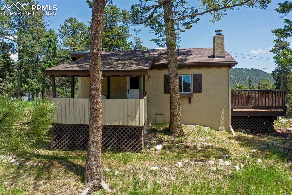 205 Laurel Street - Photo 1