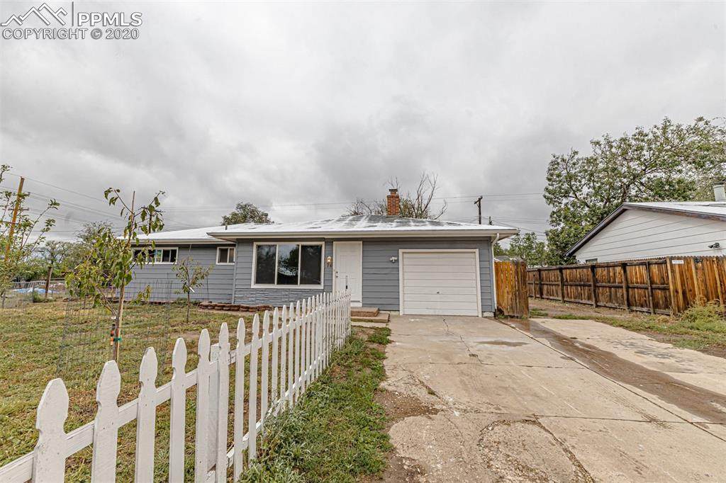 76 Doris Drive - Photo 1