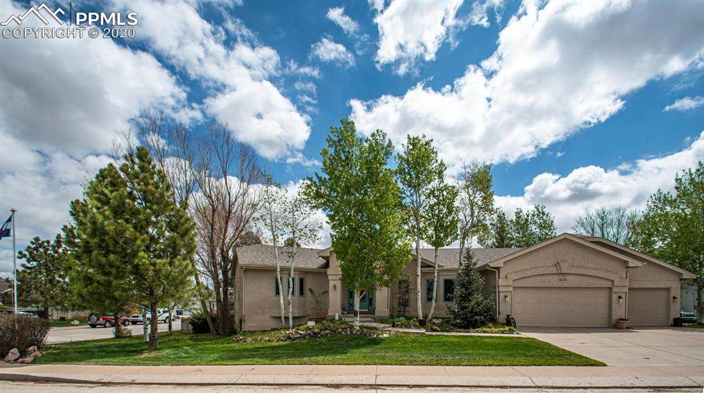 1020 Monument Street - Photo 1