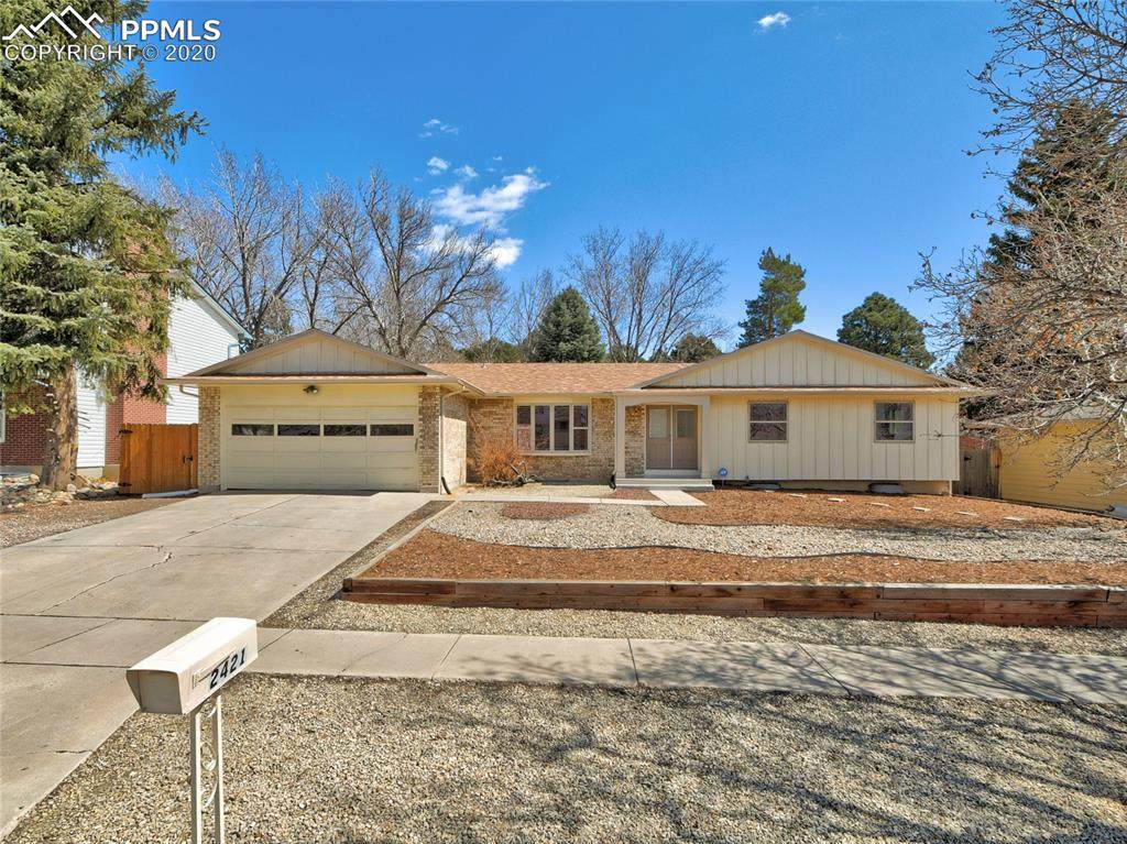 2421 Wold Avenue - Photo 1