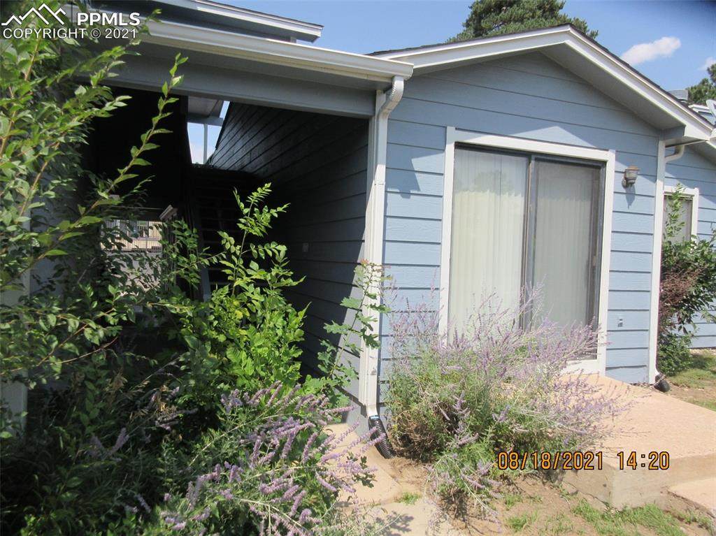 2731 Hearthwood Lane - Photo 1