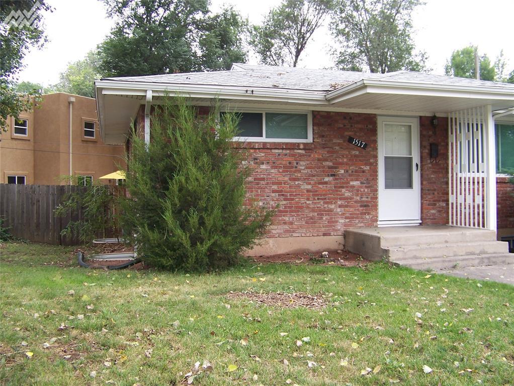 1517 Columbine Boulevard - Photo 1