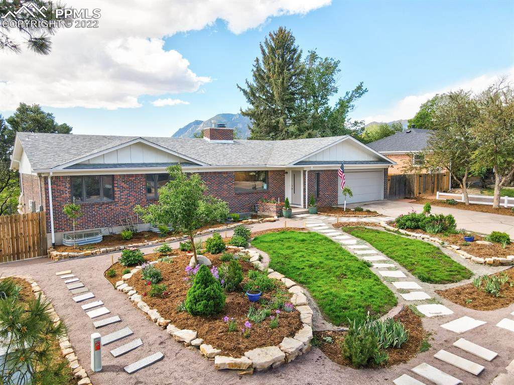 1707 Hercules Drive - Photo 1