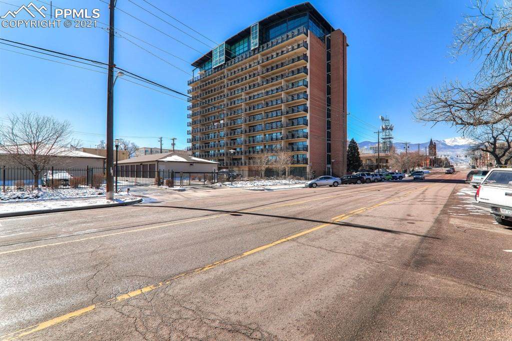 417 Kiowa Street - Photo 1