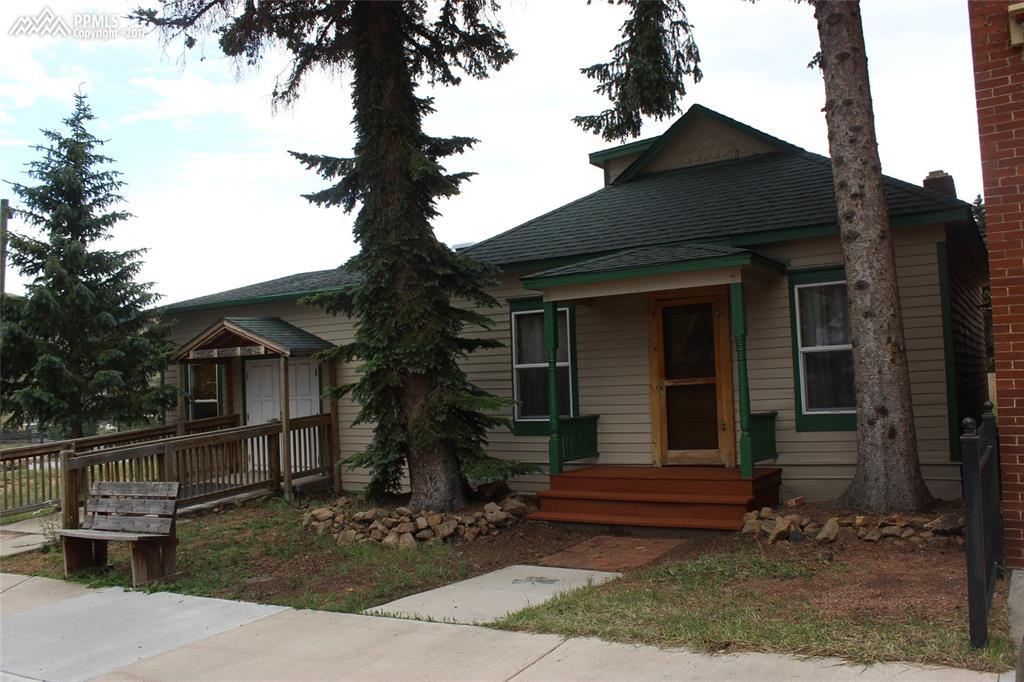 124 Bennett Avenue - Photo 1