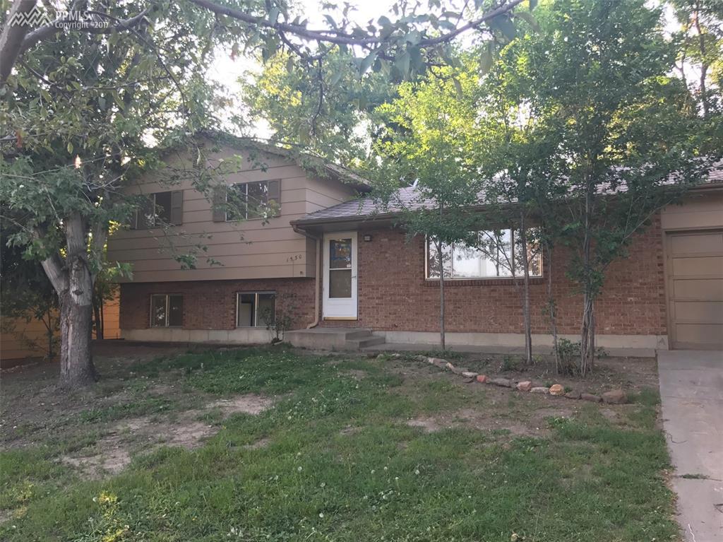 1530 Sanderson Avenue - Photo 1