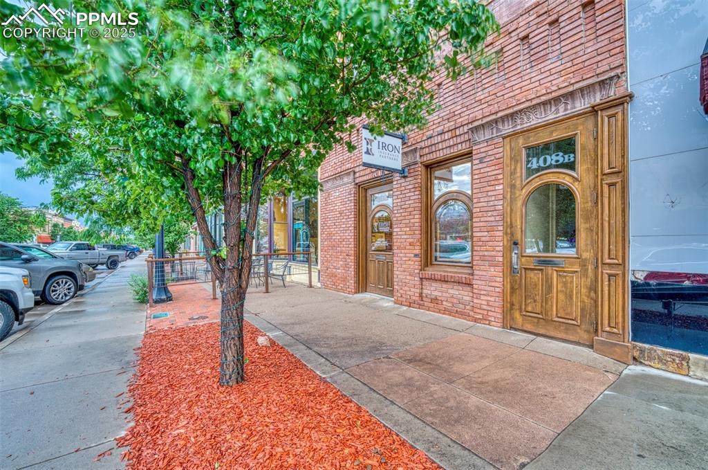 408 Main Street - Photo 1