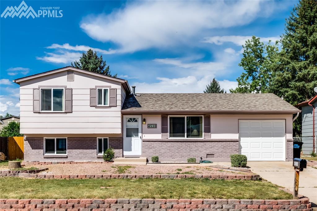 4530 London Lane - Photo 1
