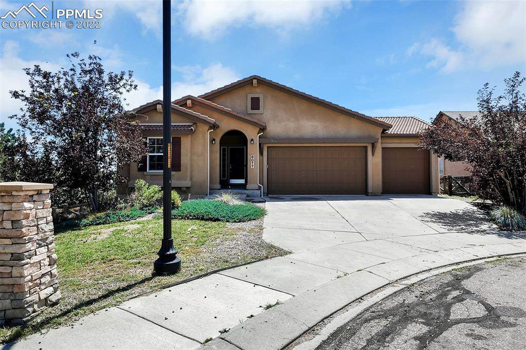 8077 Noble Fir Court - Photo 1