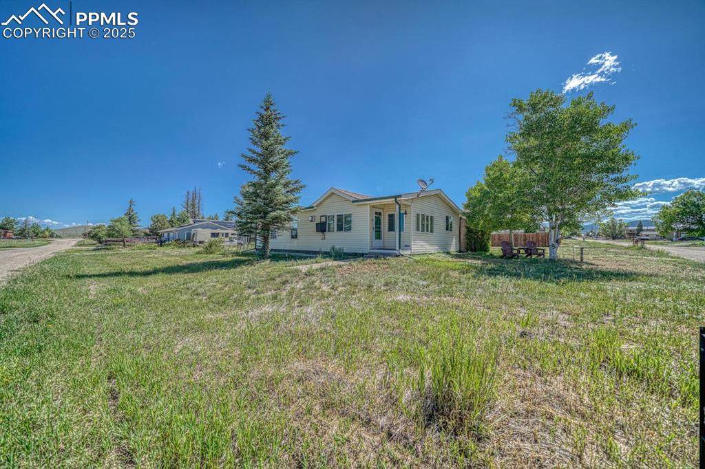 320 Hudson Street - Photo 1