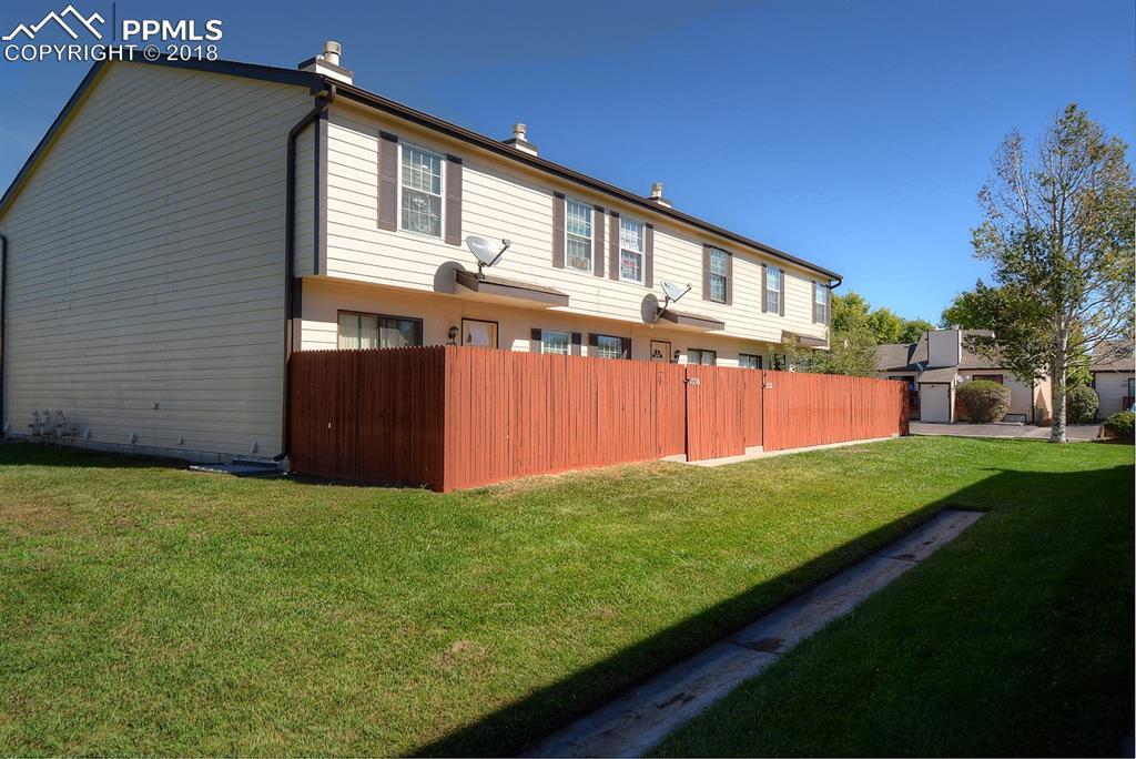 4552 Lamplighter Circle - Photo 1
