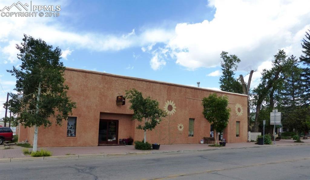 405 Main Street - Photo 1