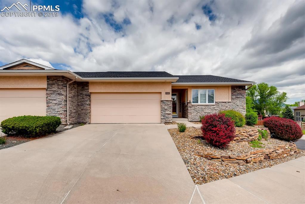 1223 Glen Haven Point - Photo 1