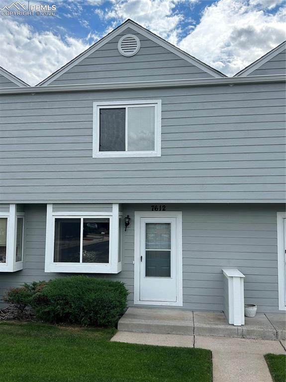 7612 Clover Hill Drive - Photo 1