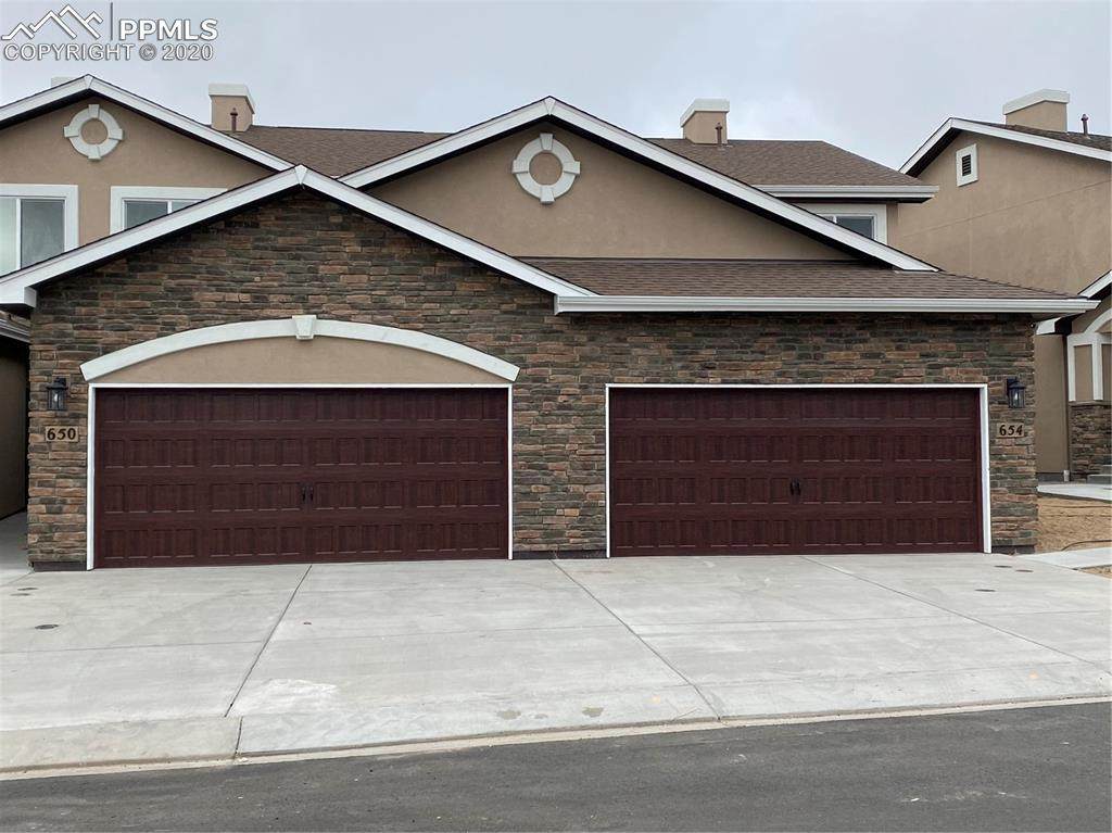 650 Thimbleberry Point - Photo 1
