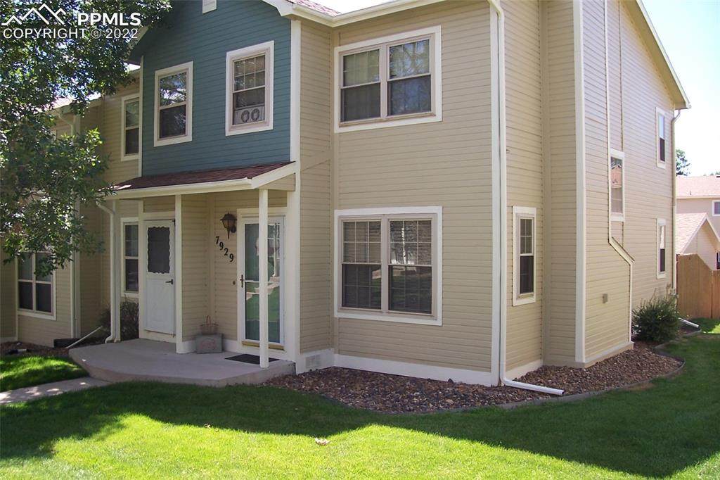 7929 Lexington Park Drive - Photo 1
